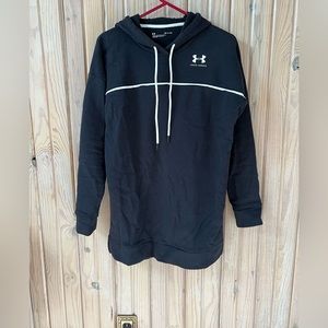 Under Armour long sweatshirt